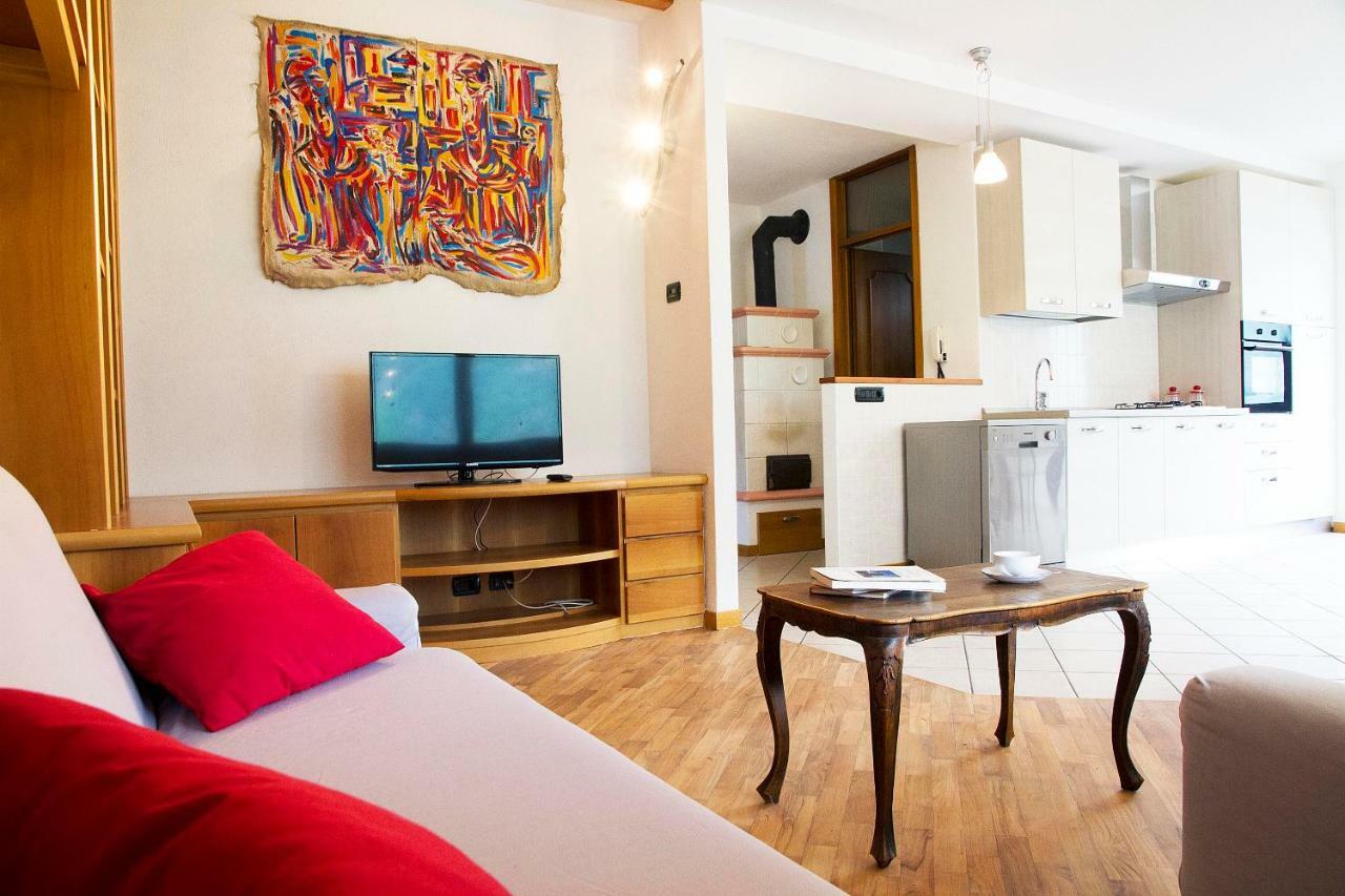 Casa Moiser Apartman Tresenda Kültér fotó